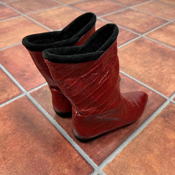 Maud Frizon Red Crocodile Pattern Pointed Toe Western Boots Size EU 36 - Picture 11 of 16